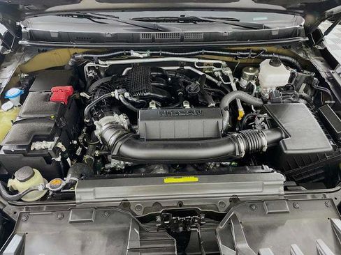 Certified 2024 Nissan Frontier S image 28