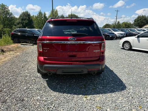 Used 2013 Ford Explorer XLT FWD image 4