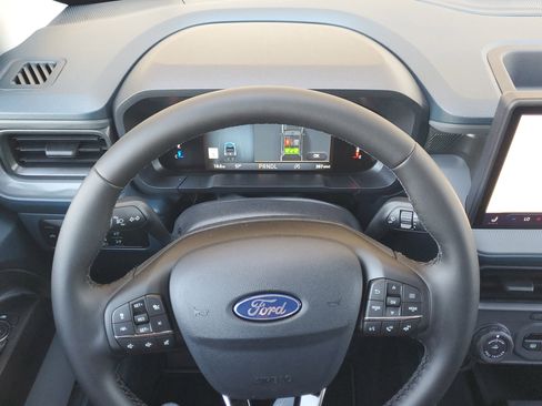 New 2026 Ford Maverick Lariat w/ Black Appearance Package AWD/4WD image 17