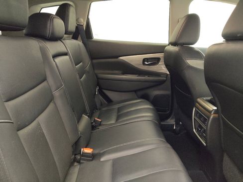 Used 2016 Nissan Murano Platinum w/ Platinum Technology Package image 19