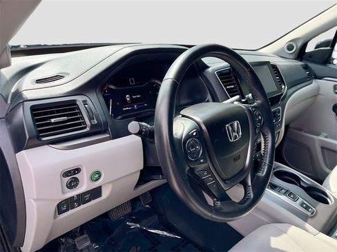 Used 2023 Honda Ridgeline RTL image 9
