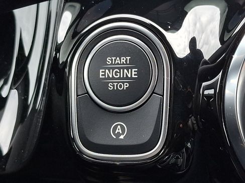 Certified 2025 Mercedes-Benz GLA 35 AMG 4MATIC image 24