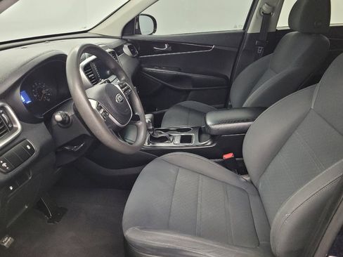 Used 2020 Kia Sorento FWD V6 image 17