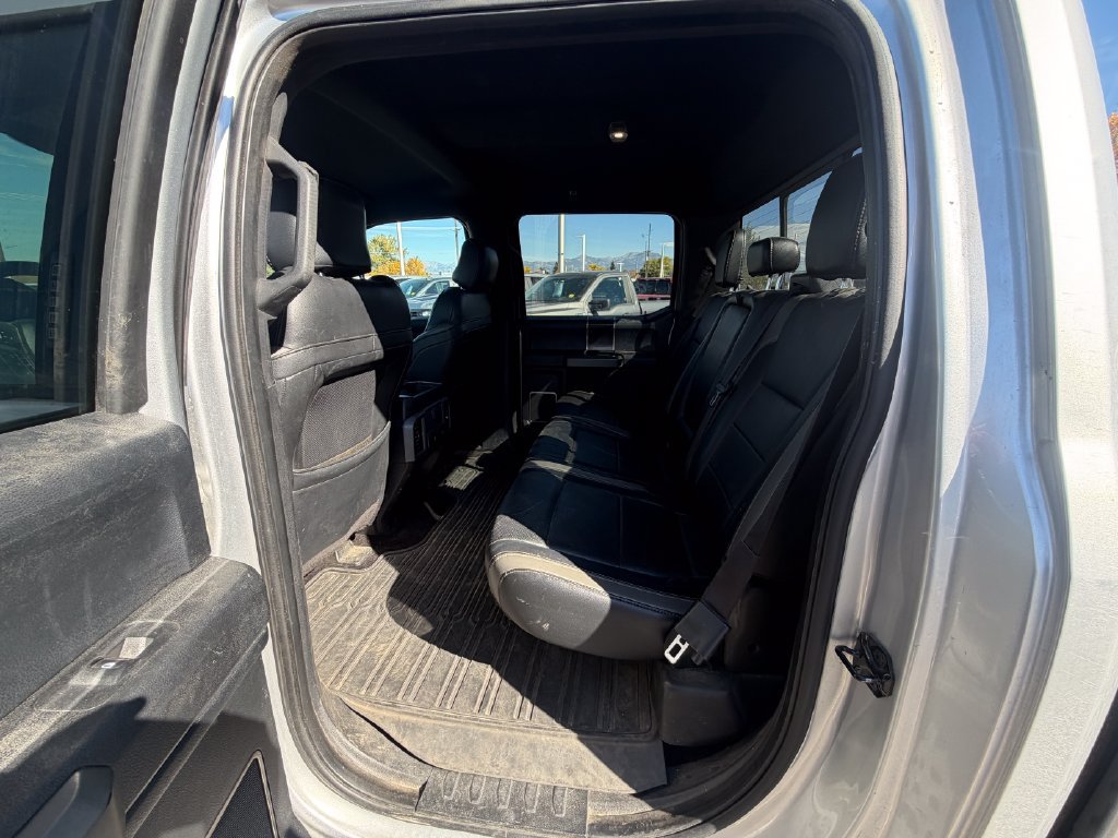 Used 2017 Ford F150 Raptor w/ Equipment Group 802A Luxury AWD/4WD image 4