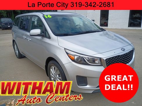 Used 2016 Kia Sedona L image 1