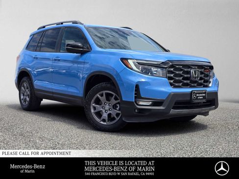 Used 2024 Honda Passport TrailSport image 1