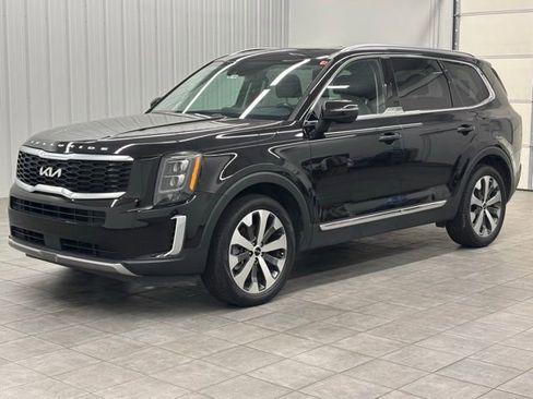Used 2022 Kia Telluride EX w/ EX Premium Package image 5