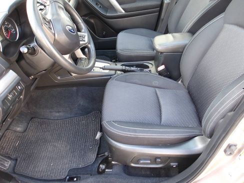 Used 2014 Subaru Forester 2.5i Premium w/ Popular Package #1 AWD/4WD image 7