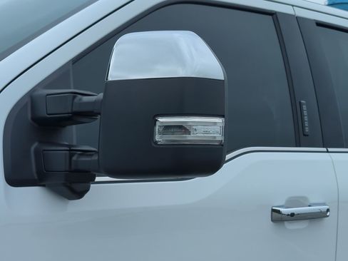 Certified 2024 Ford F250 Lariat w/ Lariat Ultimate Package AWD/4WD image 10