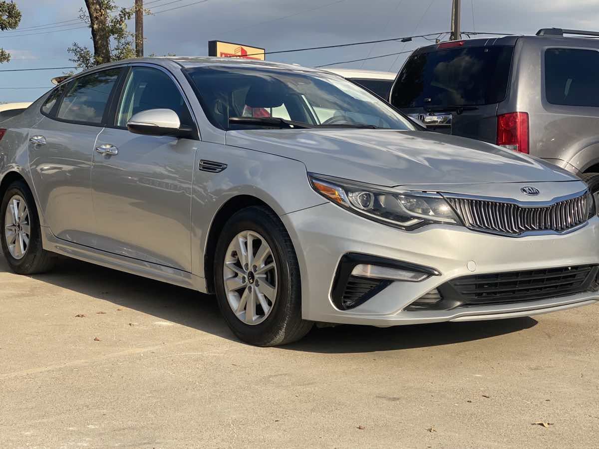 Used 2019 Kia Optima LX FWD image 7