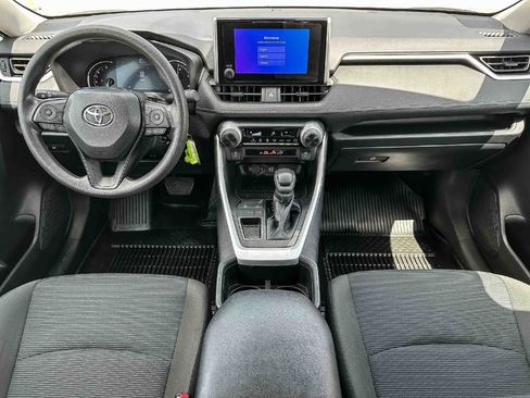 Used 2024 Toyota RAV4 LE FWD image 11