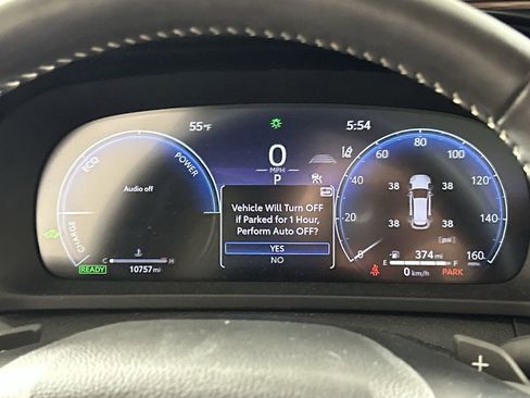 Used 2025 Toyota Crown Signia image 15