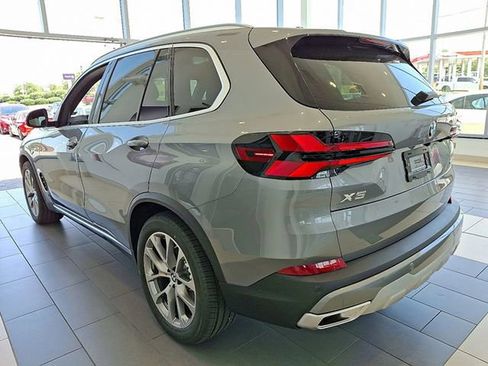 Certified 2026 BMW X5 xDrive40i image 4