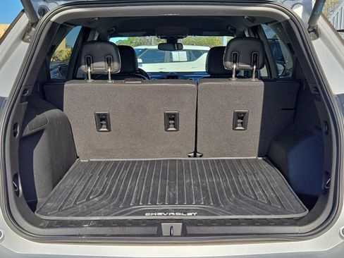 Used 2020 Chevrolet Equinox Premier image 12
