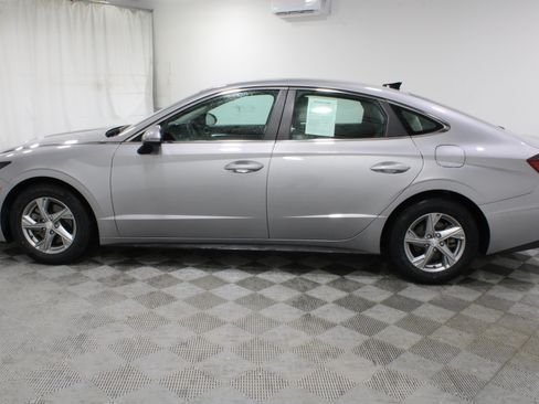 Used 2023 Hyundai Sonata SE FWD image 29