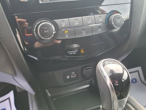 Used 2020 Nissan Rogue Sport S w/ Appearance Package image 22