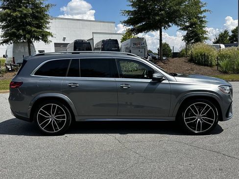 Certified 2025 Mercedes-Benz GLS 450 4MATIC w/ AMG Line Exterior image 9