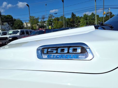 Used 2023 RAM 1500 Big Horn AWD/4WD image 16