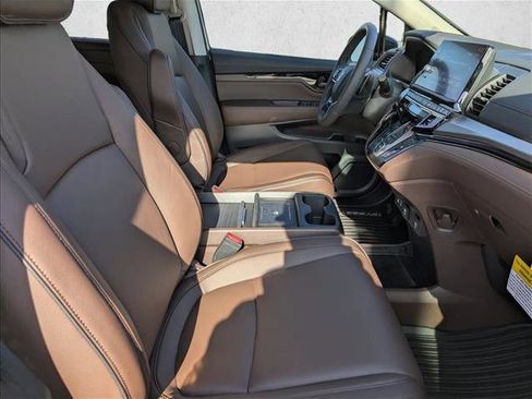 New 2026 Honda Odyssey Touring image 30
