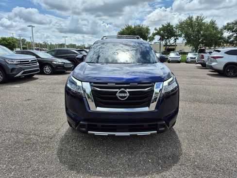 Certified 2023 Nissan Pathfinder SL AWD/4WD image 2