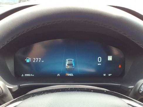 Used 2025 Ford Escape Platinum AWD/4WD image 23