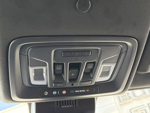 New 2026 GMC Sierra 1500 Denali Ultimate AWD/4WD image 12