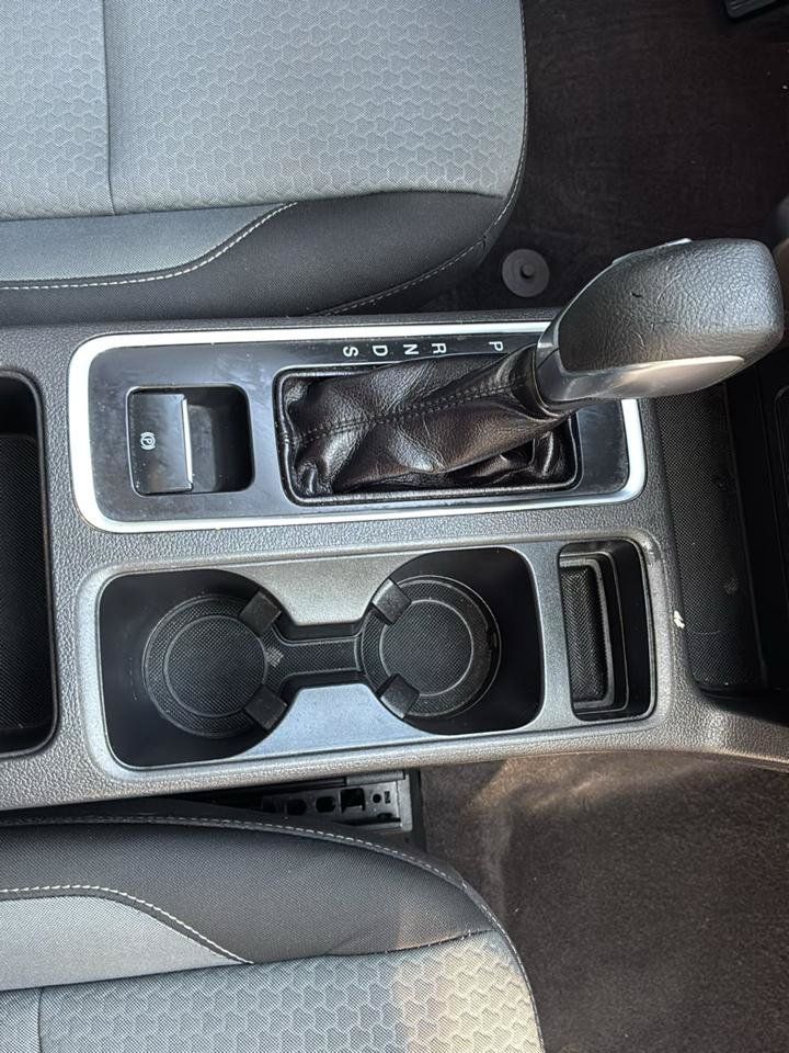 Used 2018 Ford Escape SE w/ SE Sync 3 Package FWD image 37