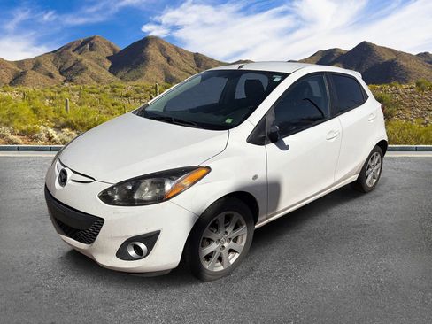 Used 2012 MAZDA MAZDA2 Touring FWD image 13