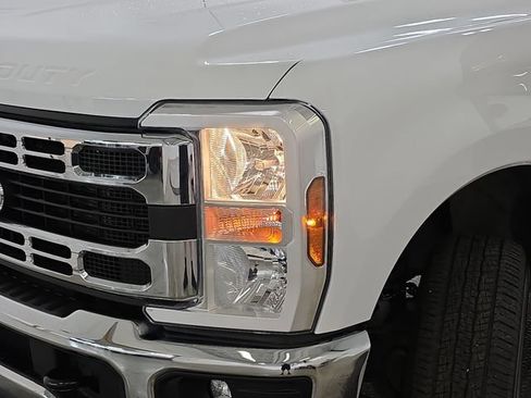 Certified 2026 Ford F250 XLT AWD/4WD image 27