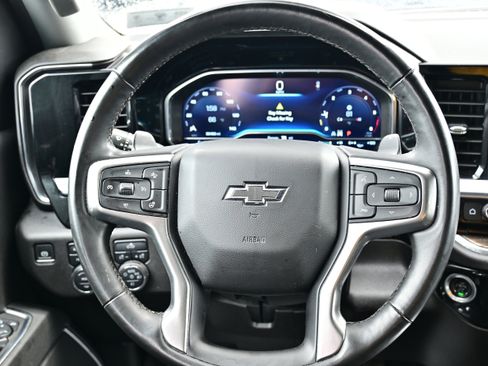 Used 2024 Chevrolet Silverado 1500 LT Trail Boss w/ Protection Package AWD/4WD image 19