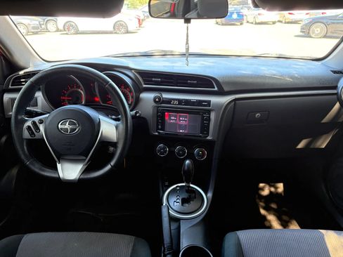 Used 2014 Scion tC FWD image 18