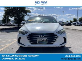 Used 2017 Hyundai Elantra SE FWD video 2