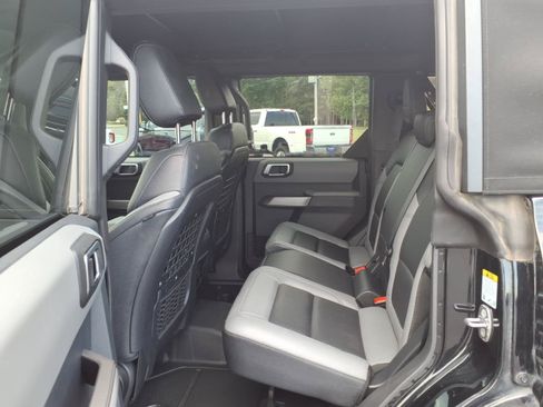 Used 2023 Ford Bronco Black Diamond AWD/4WD image 11