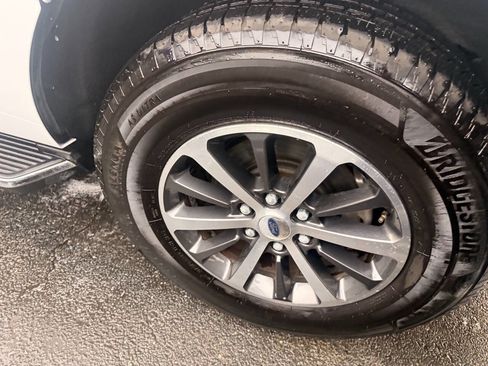 Used 2018 Ford Expedition Max XLT w/ Equipment Group 202A image 8