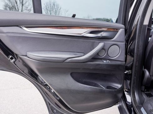 Used 2016 BMW X5 xDrive35d image 32