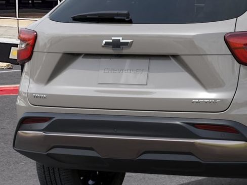 New 2026 Chevrolet Trax ACTIV FWD image 14
