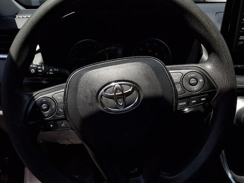 Certified 2020 Toyota RAV4 XLE w/ Carpet Mat Package FWD image 14