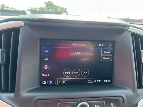Used 2024 GMC Terrain SLE FWD image 23