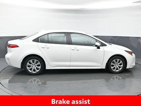 Certified 2026 Toyota Corolla LE FWD image 8