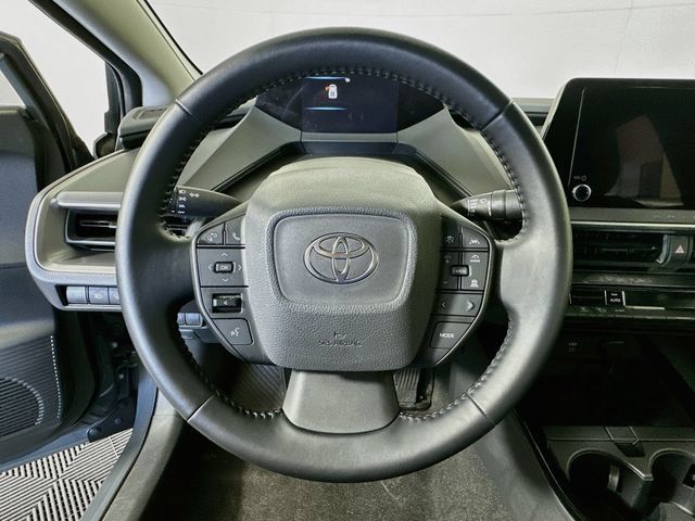 Certified 2024 Toyota Prius LE FWD image 13