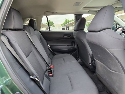 Used 2026 Toyota Corolla Cross LE w/ Moonroof Package FWD image 26