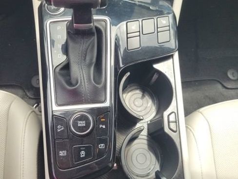 Certified 2024 Kia Sportage EX FWD image 12