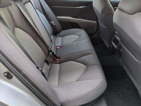 Used 2020 Toyota Camry LE FWD image 25
