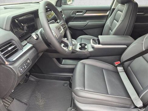 New 2026 GMC Terrain Denali w/ LPO, Floor Liner Package AWD/4WD image 4