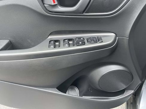Used 2021 Hyundai Kona SEL AWD/4WD image 19