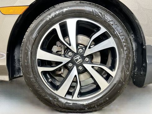 Used 2020 Honda Odyssey Elite image 40