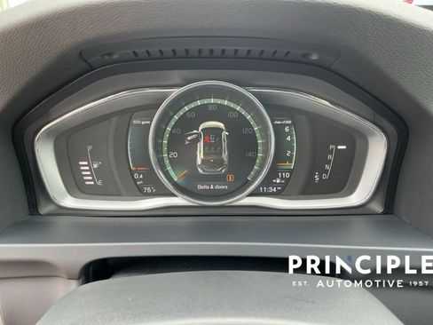 Used 2018 Volvo V60 T5 Cross Country w/ Convenience Package AWD/4WD image 14