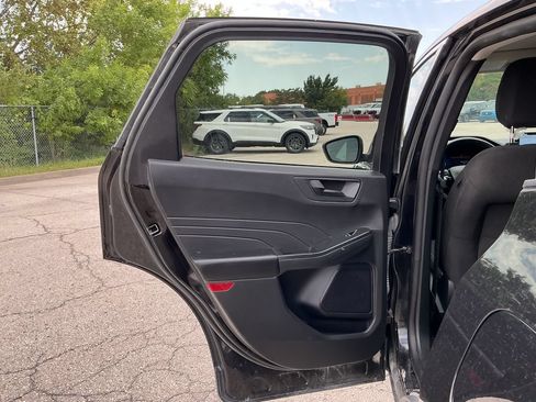 Used 2024 Ford Escape Active w/ Cold Weather Package FWD image 15