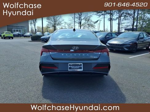 New 2026 Hyundai Elantra Limited image 4