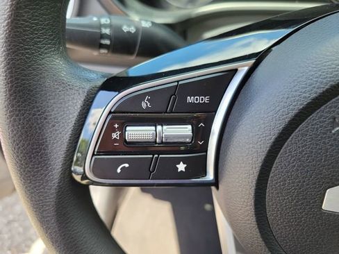 Used 2024 Kia Forte LXS FWD image 26